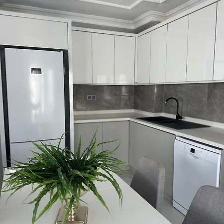 Centrally Located Luxury Apartman *